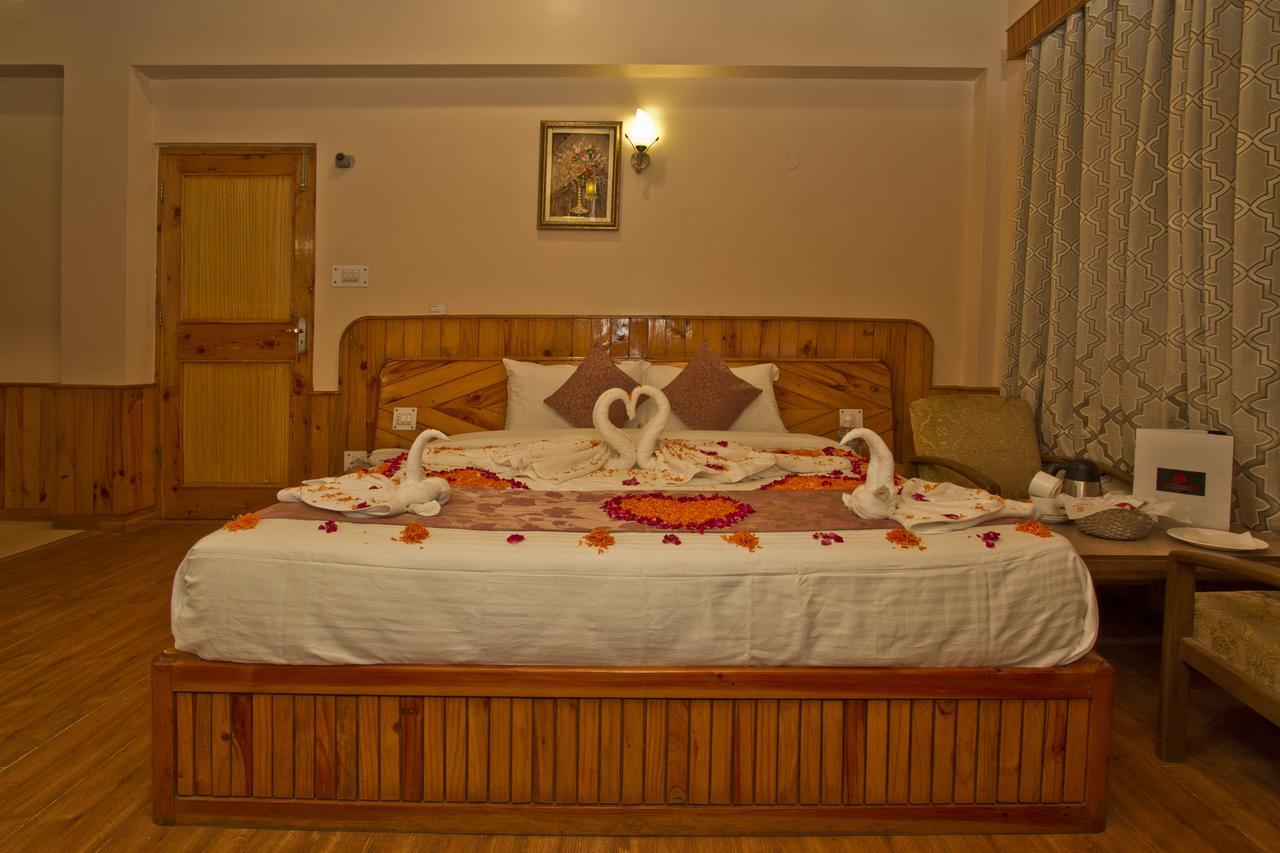 Holiday Bnb Manali Exterior photo